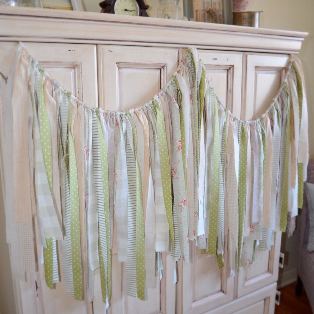 GREEN Rag Tie GARLAND Photo Prop Wall Decor